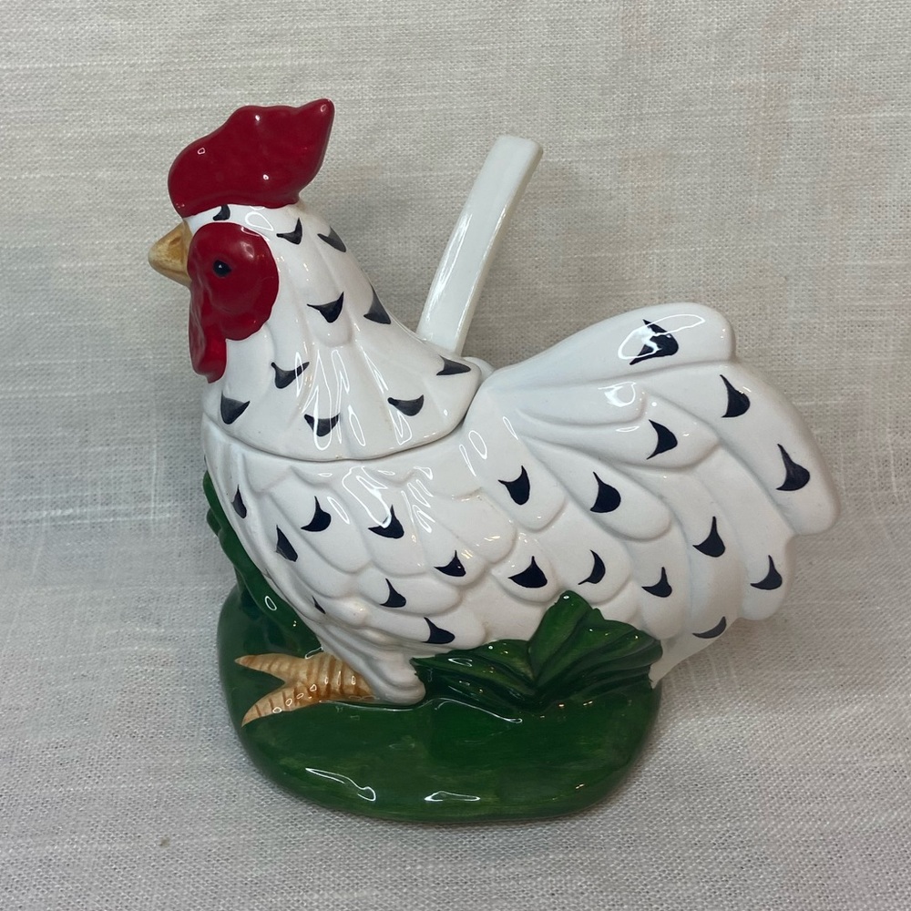 Country Style Rooster Ceramic Condiment Jar with Spoon 4”x5”